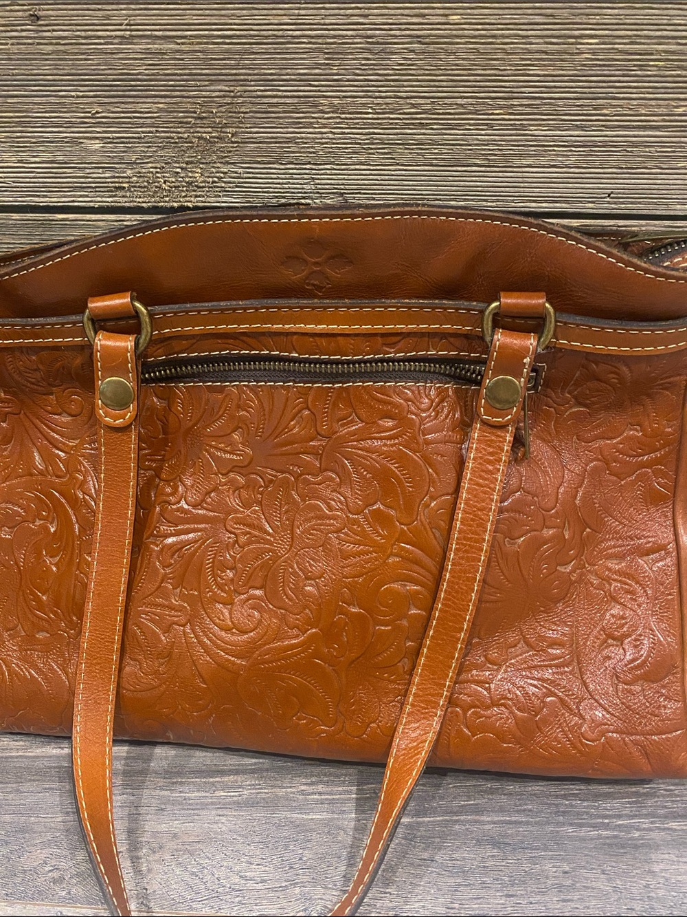 Patricia Nash leather tote - Picture 2 of 7